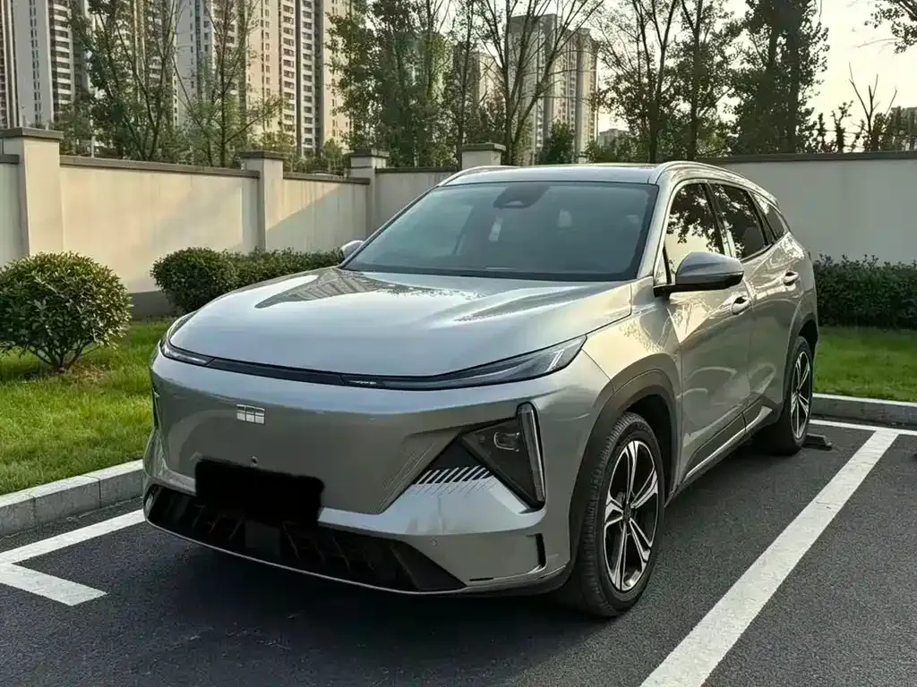 Geely Galaxy L7