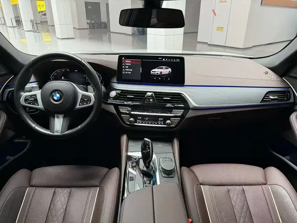 BMW 5 Series — фото 2