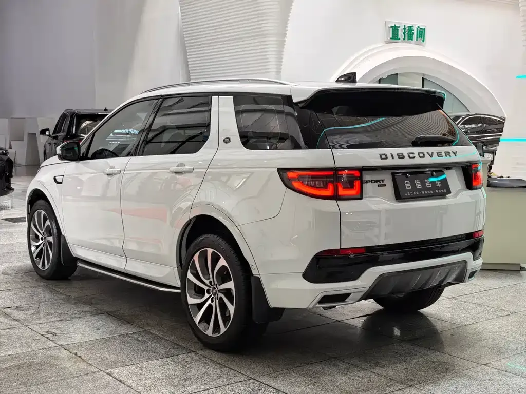 Land Rover Discovery Sport — фото 8