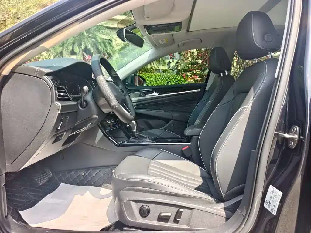 Volkswagen Passat — фото 2