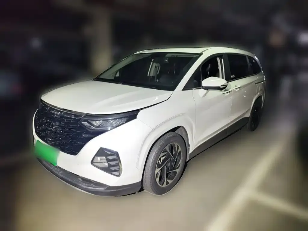 Hyundai Custo — фото 1