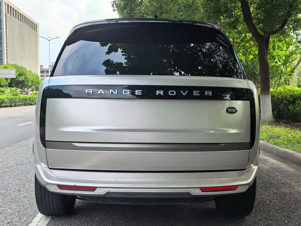 Land Rover Range Rover — фото 10