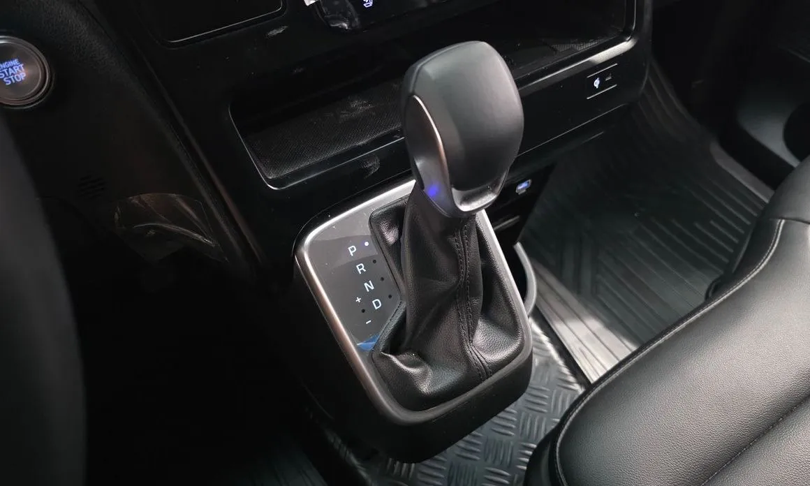 Hyundai Staria — фото 10