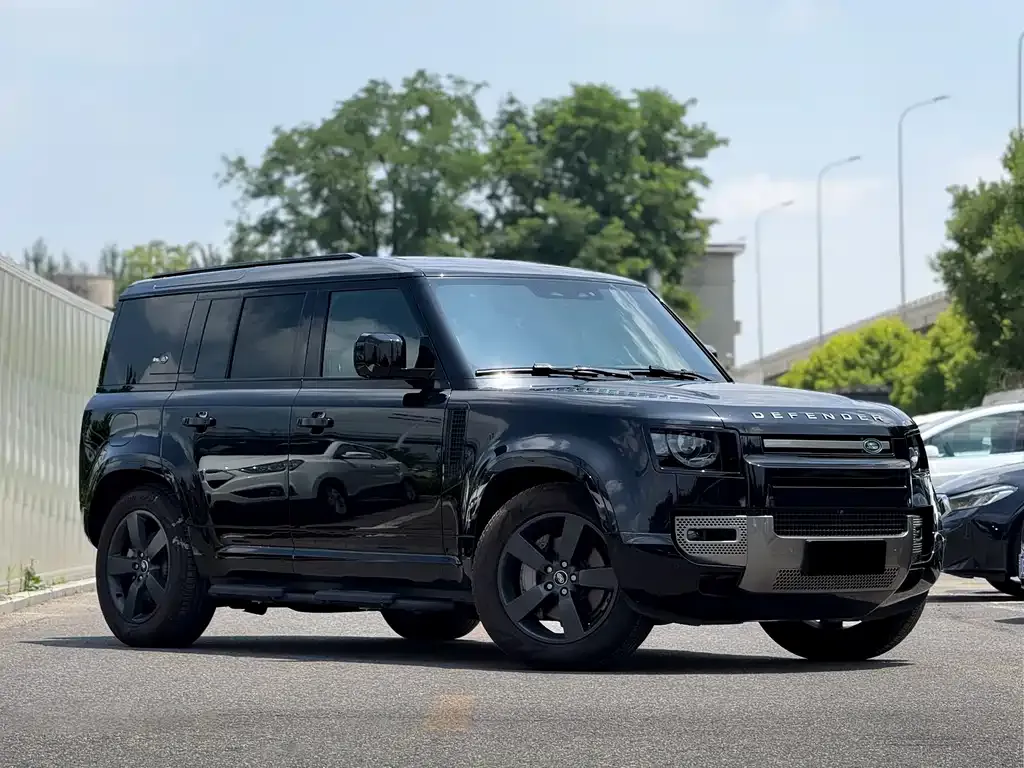 Land Rover Defender — фото 2