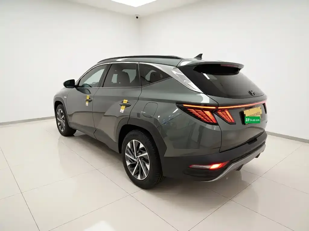 Hyundai Tucson — фото 4