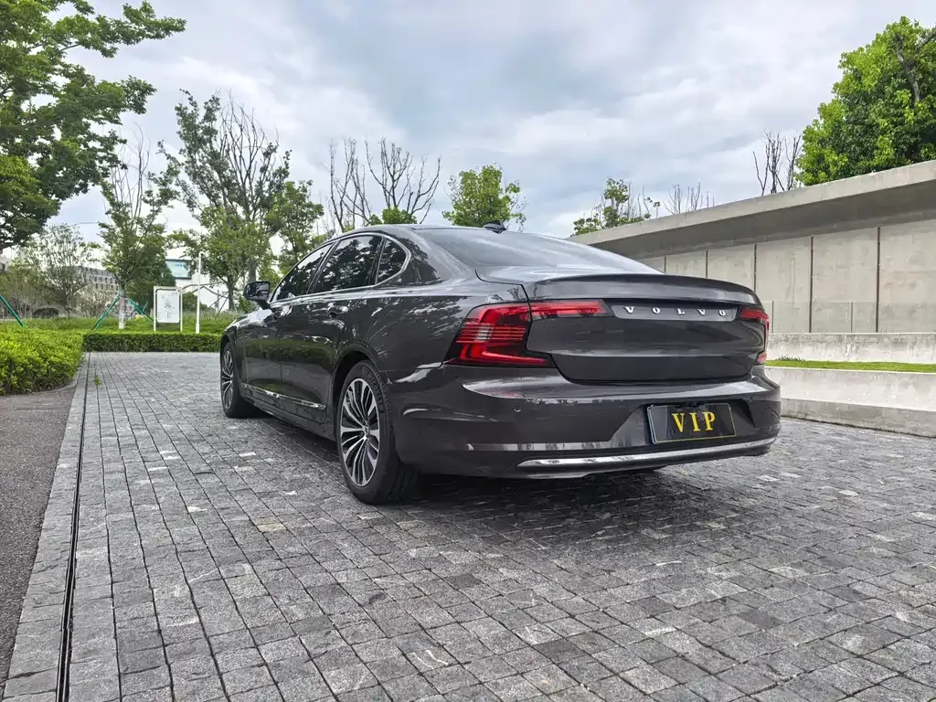 Volvo S90 — фото 5