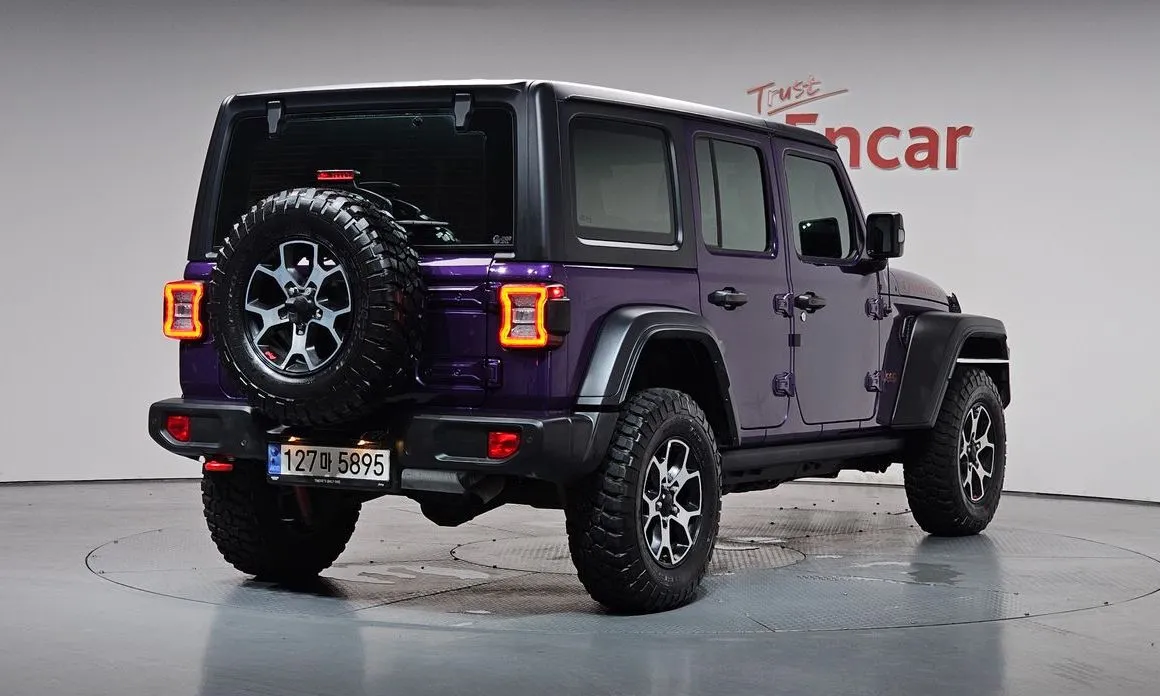 Jeep Wrangler — фото 6