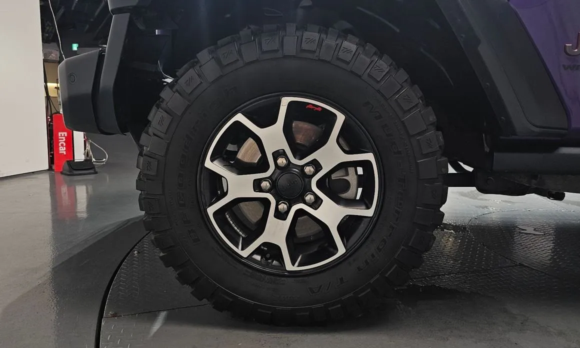 Jeep Wrangler — фото 5