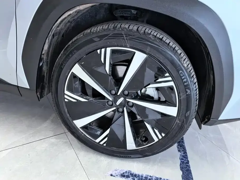 Geely Boyue L 2024 из CN, фото 5