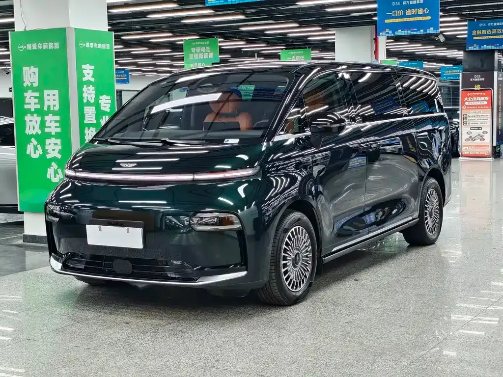 Geely Yizhen L380 — фото 1