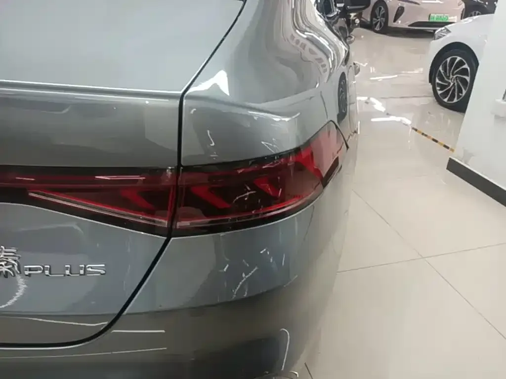 BYD Qin PLUS 2023 из CN, фото 2
