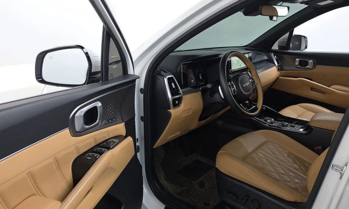 Kia Sorento — фото 8