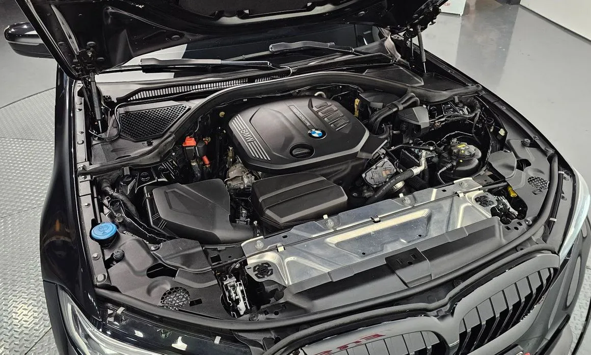 BMW 3-Series 2021 из KR, фото 9