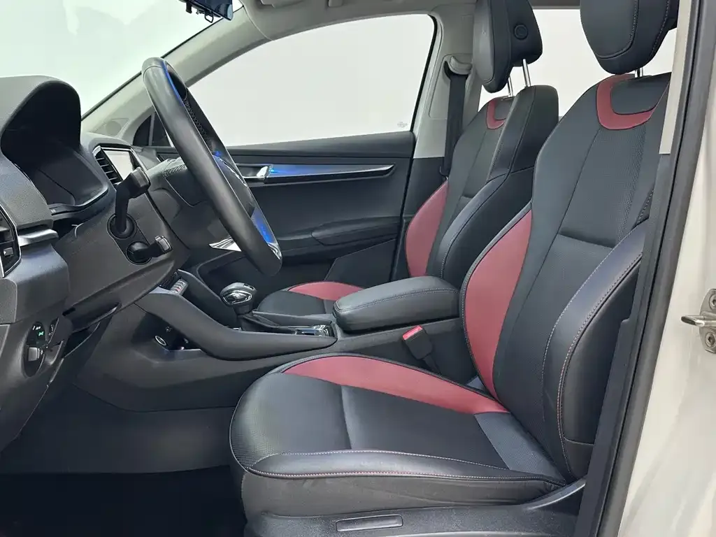 Skoda Karoq 2022 из CN, фото 8
