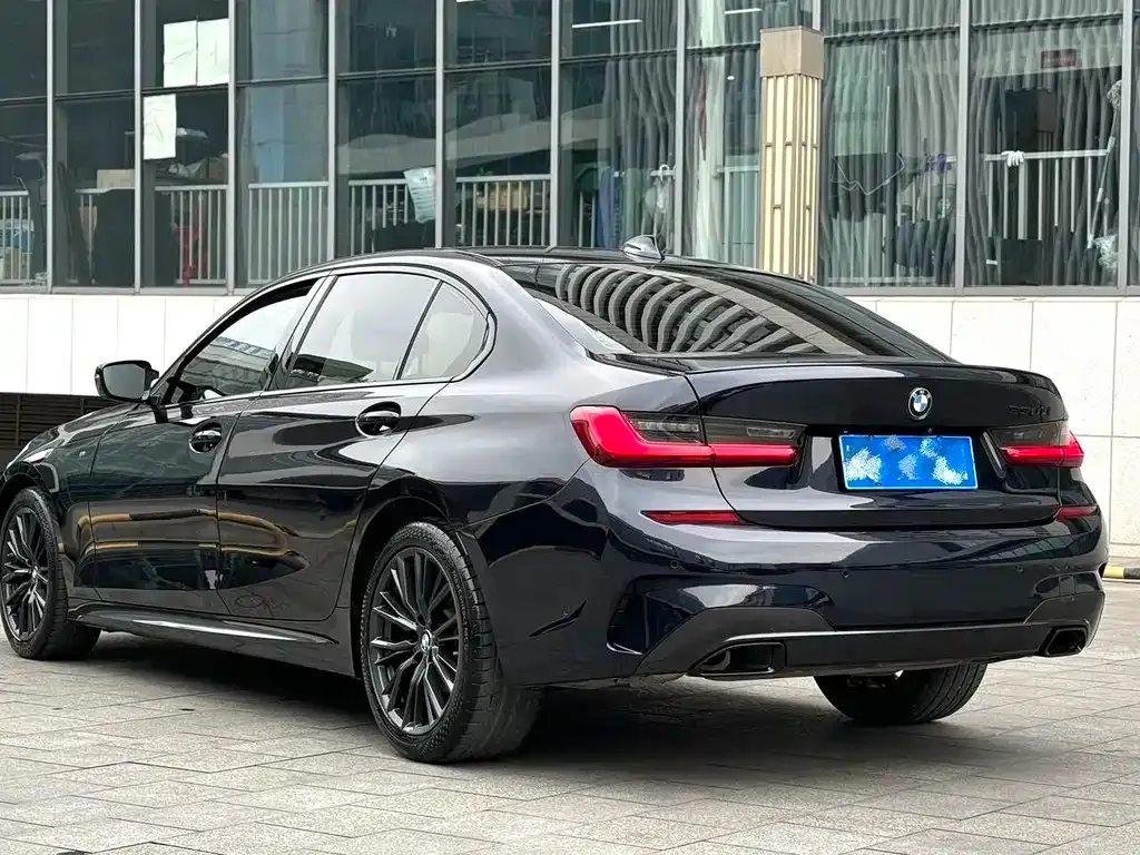 BMW 3 Series — фото 7