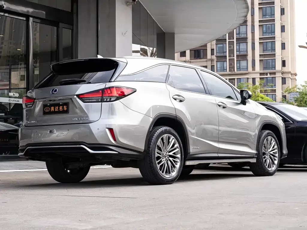 Lexus RX — фото 4