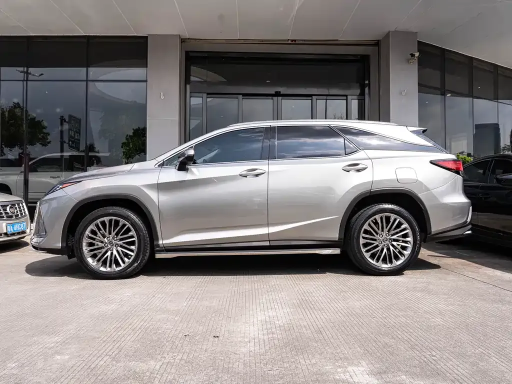 Lexus RX — фото 7