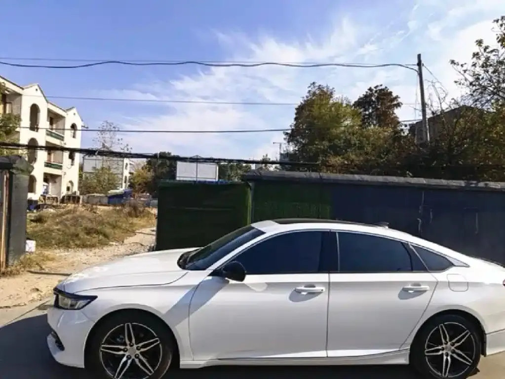 Honda Accord 2022 из CN, фото 7