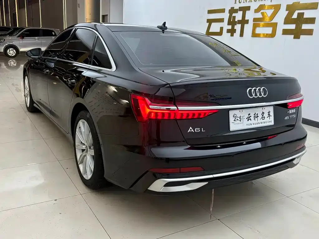 Audi A6L — фото 4