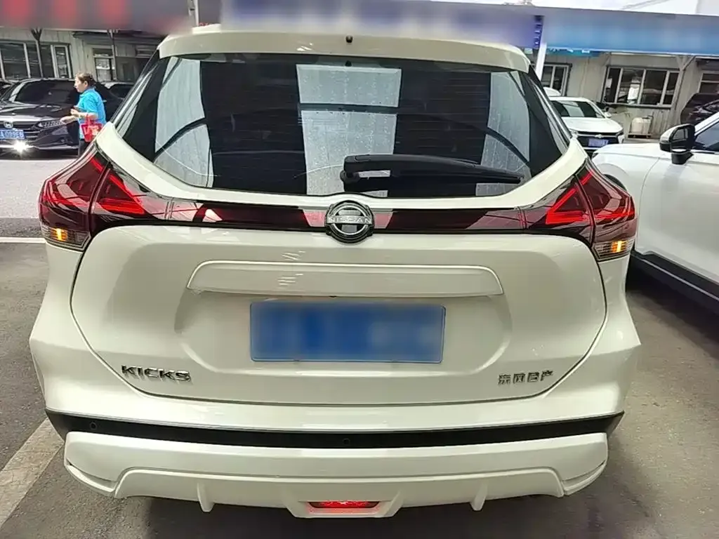 Nissan Kicks — фото 2