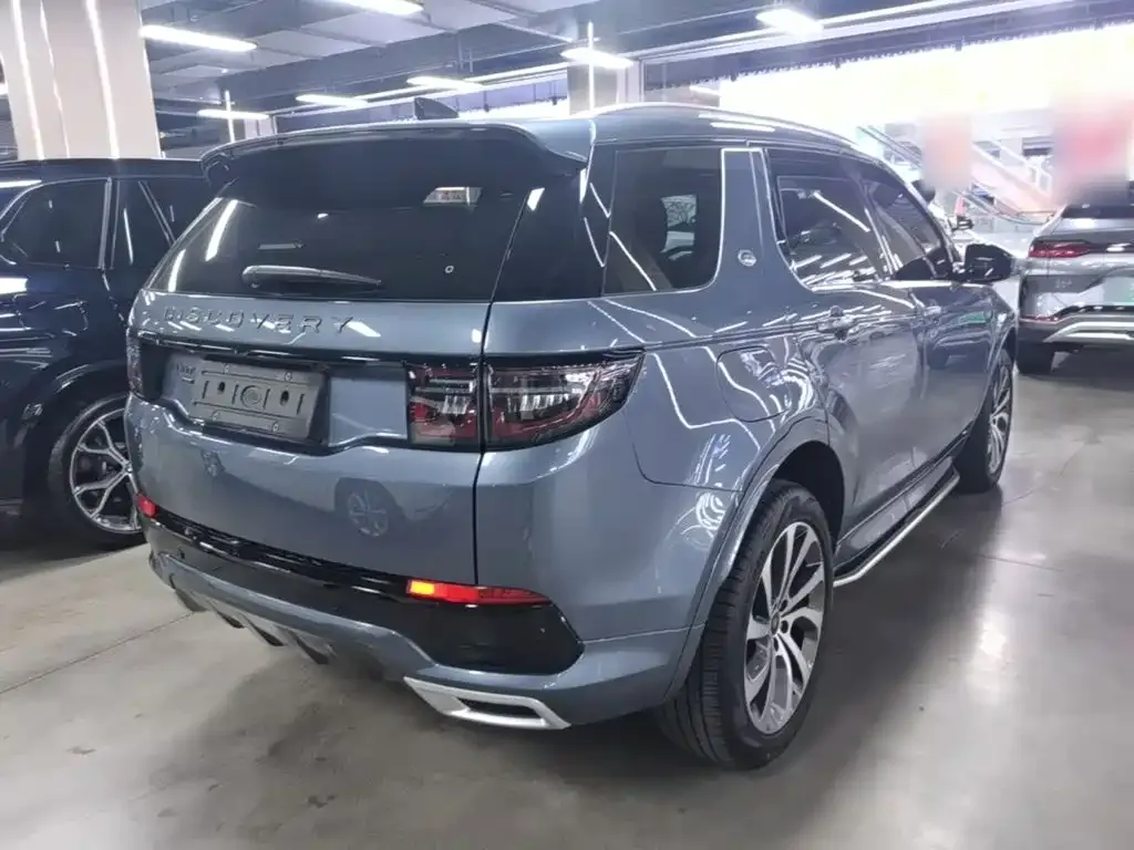 Land Rover Discovery Sport — фото 10