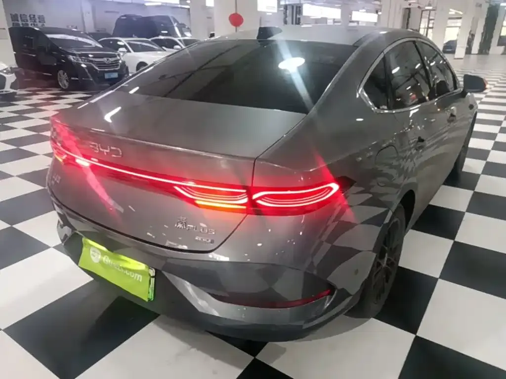 BYD Qin PLUS — фото 10