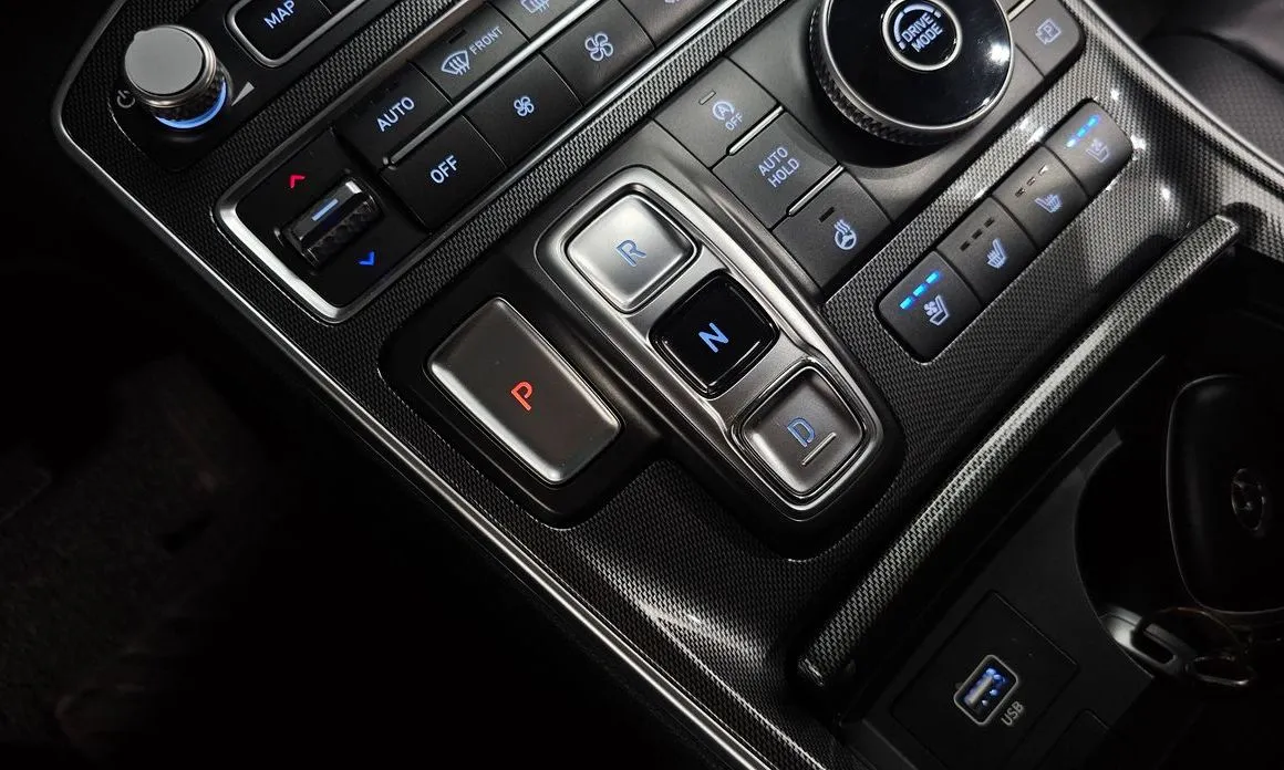 Hyundai Santafe — фото 7