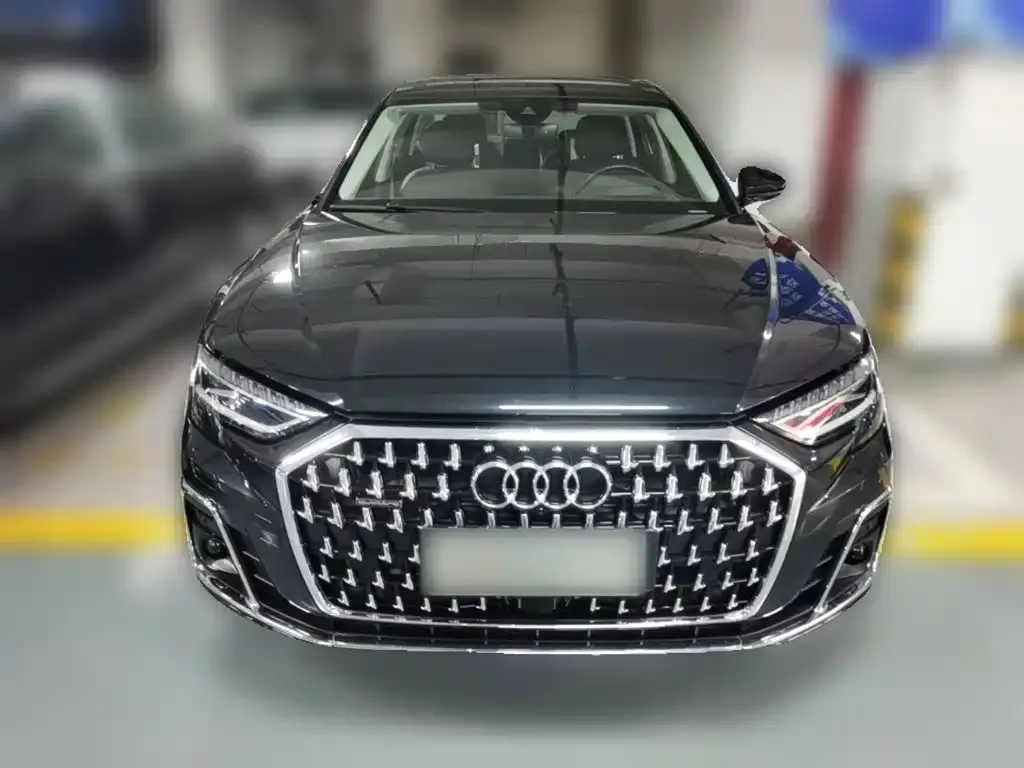 Audi A8 — фото 10