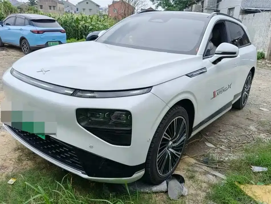 XPeng G9
