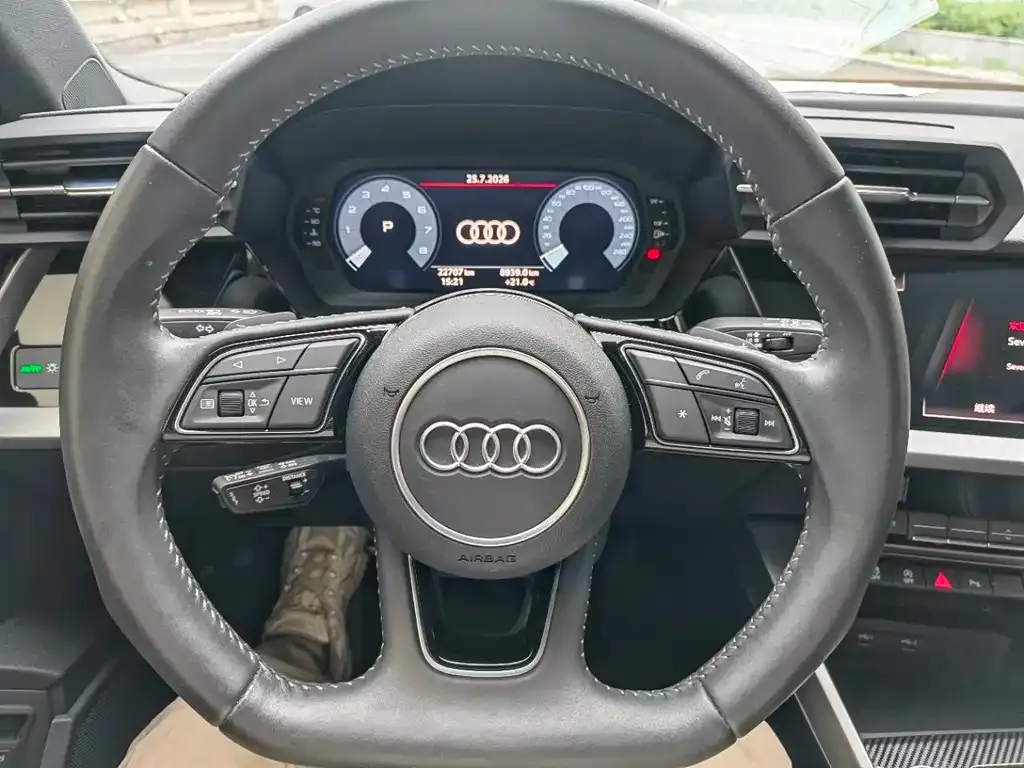 Audi A3 — фото 3