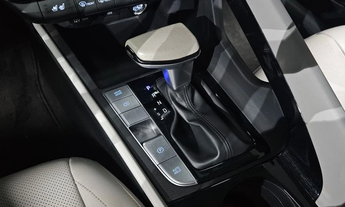 Hyundai AVANTE 2022 из KR, фото 7