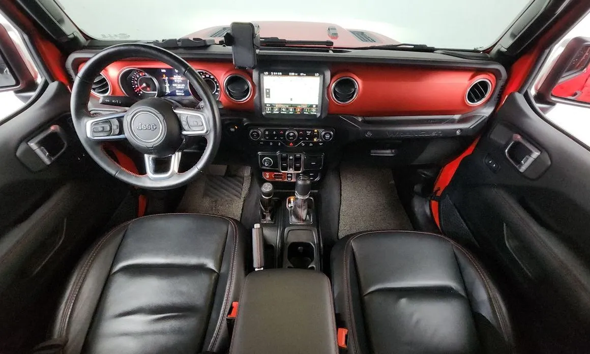 Jeep Wrangler — фото 2