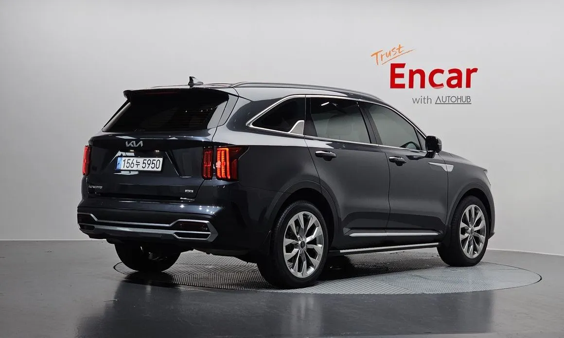 Kia Sorento — фото 3