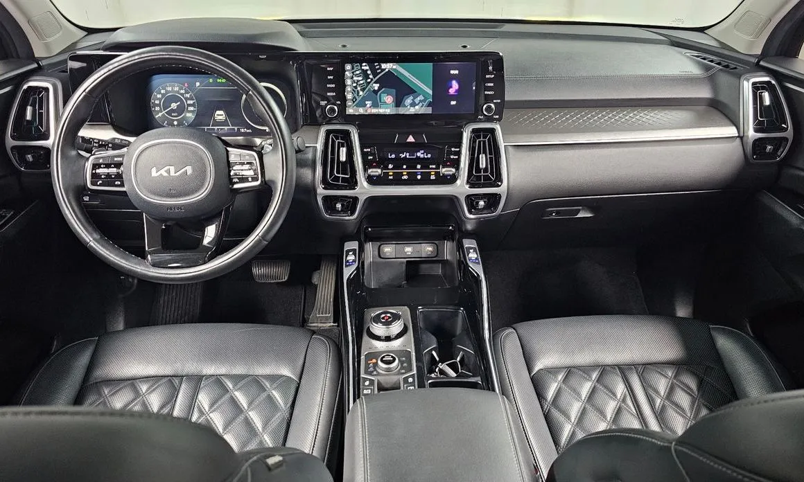 Kia Sorento — фото 7