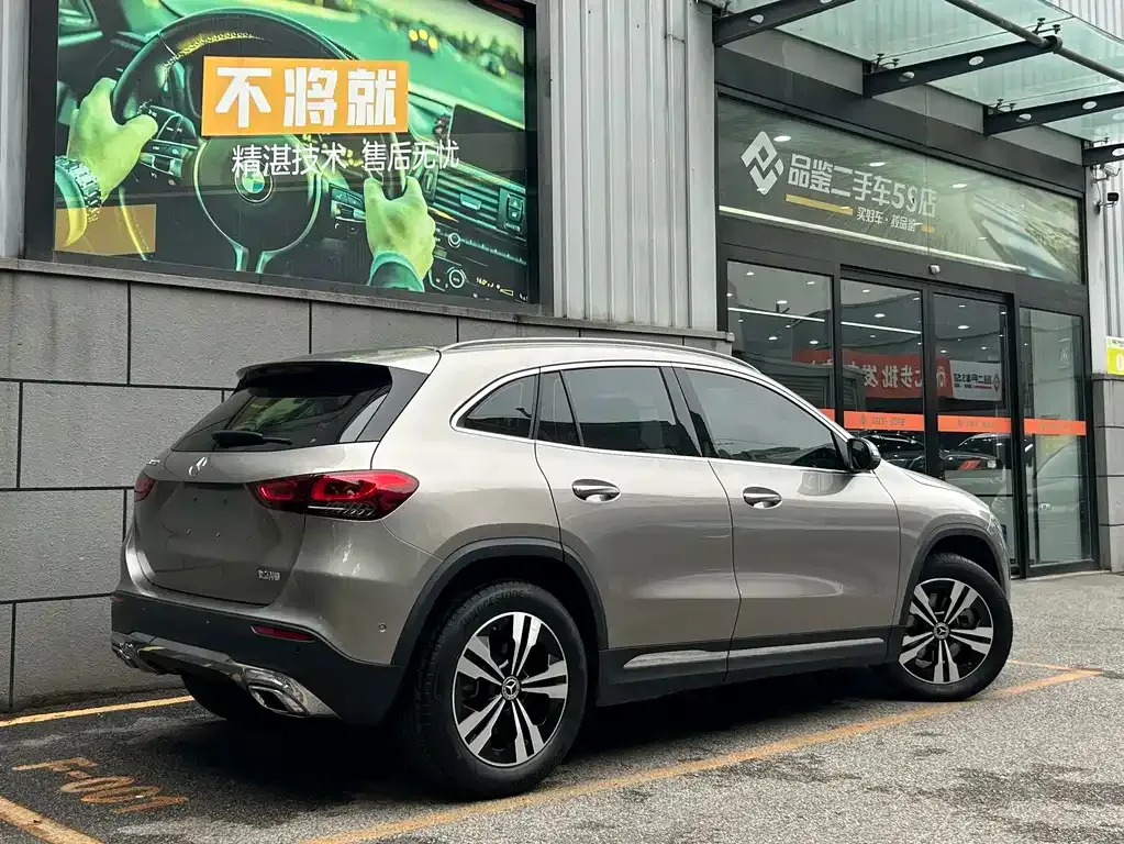 Mercedes-Benz GLA — фото 5