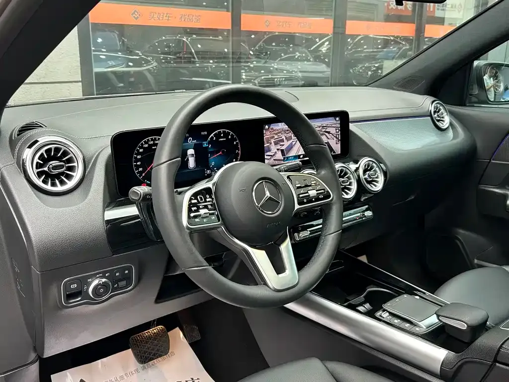 Mercedes-Benz GLA — фото 3