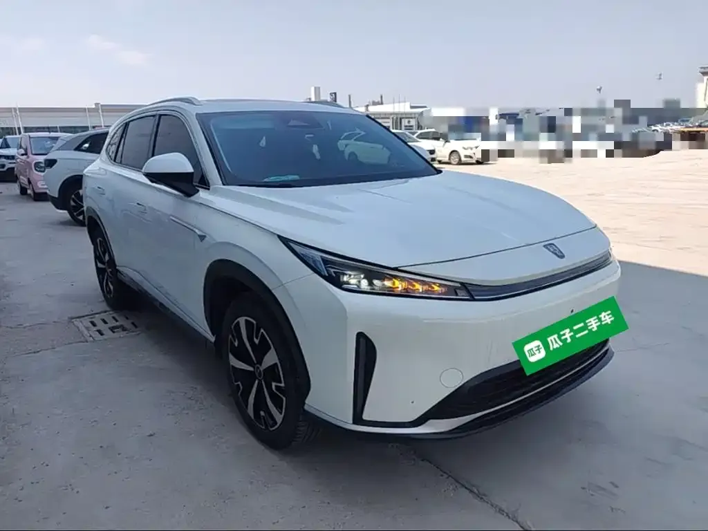 Roewe D5X DMH — фото 3