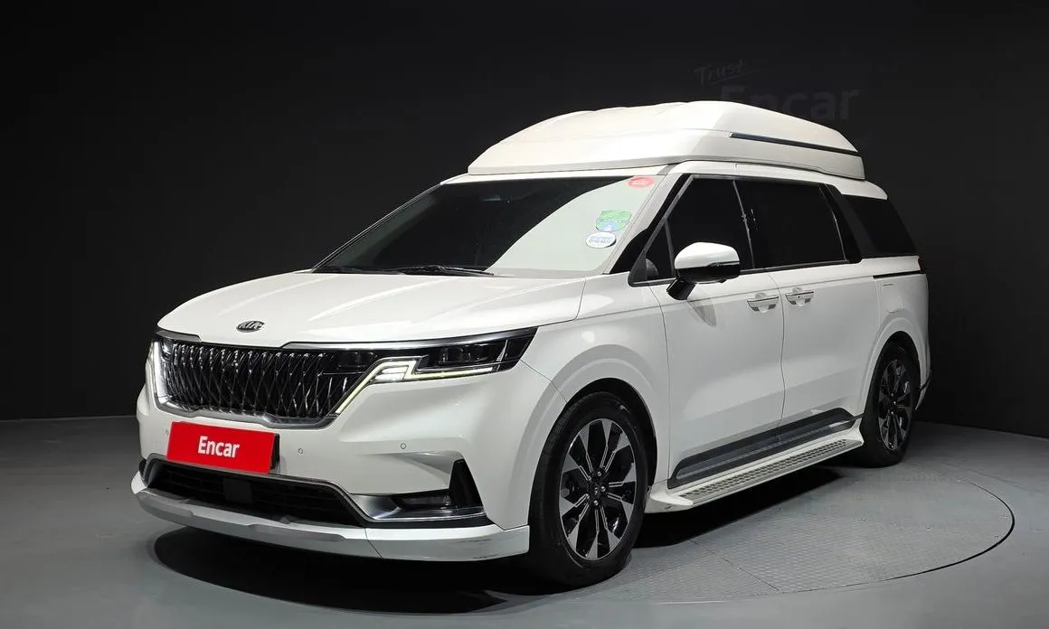 Kia Carnival — фото 1