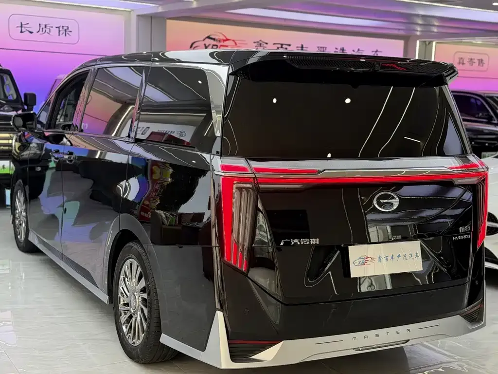GAC Motor Trumpchi M8 — фото 4