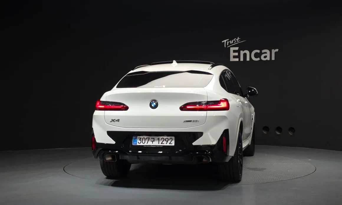 BMW X4 2025 из KR, фото 2