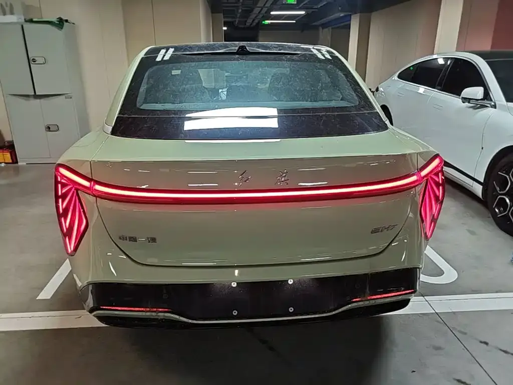 Hongqi EH7 2026 из CN, фото 10