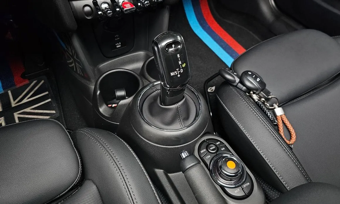 Mini Cooper 2021 из KR, фото 8