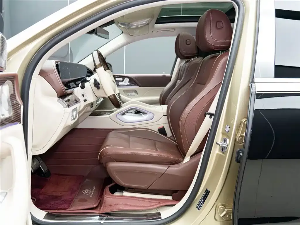 Mercedes-Benz GLS — фото 4