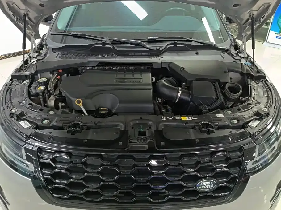 Land Rover Evoque — фото 7