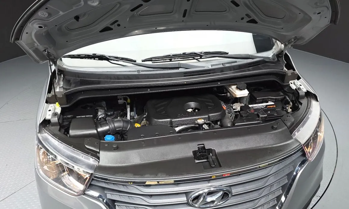 Hyundai Starex 2021 из KR, фото 8