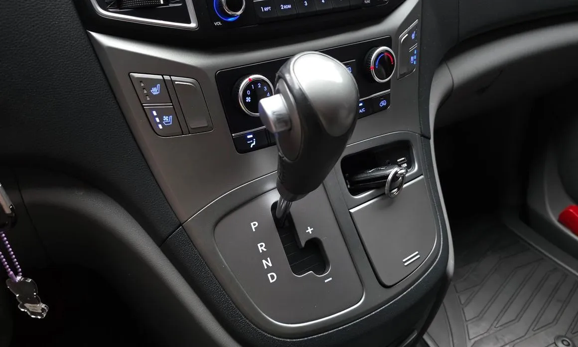 Hyundai Starex 2021 из KR, фото 6