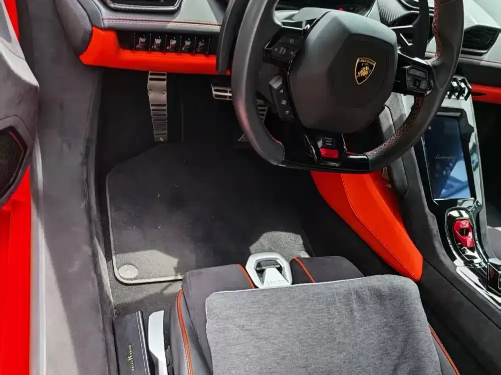 Lamborghini Huracan — фото 8
