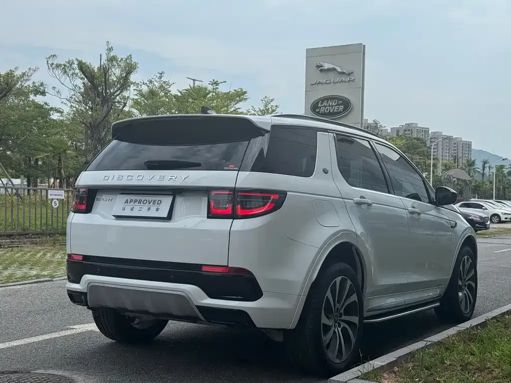Land Rover Discovery Sport — фото 8