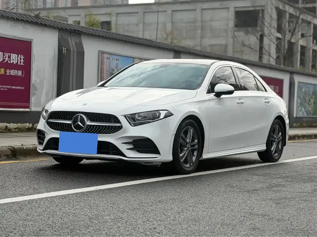 Mercedes-Benz A-Class — фото 1
