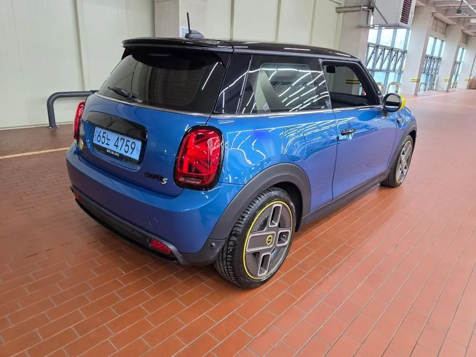 Mini Cooper 2024 из KR, фото 8